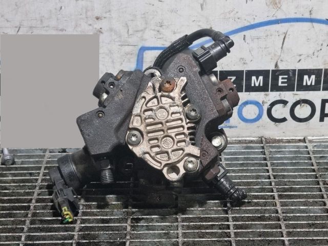 bontott RENAULT KOLEOS Nagynyomású Szivattyú