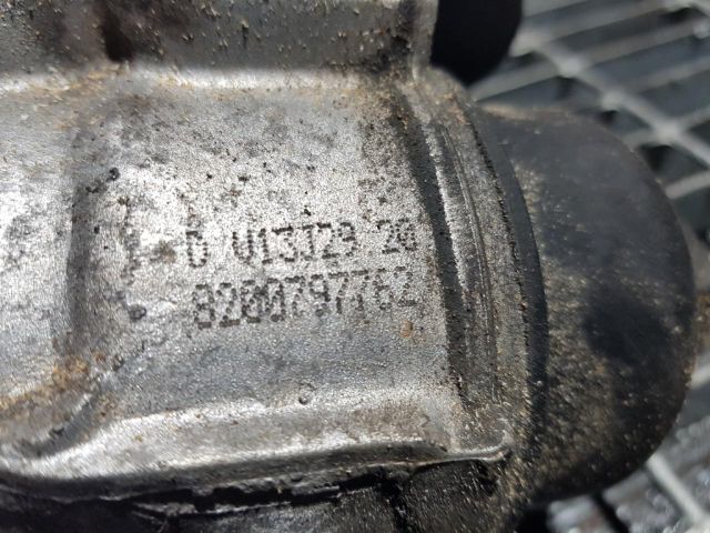 bontott RENAULT KOLEOS Olajszűrő Ház