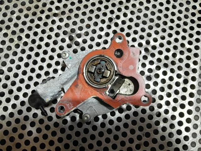 bontott RENAULT KOLEOS Vákumpumpa