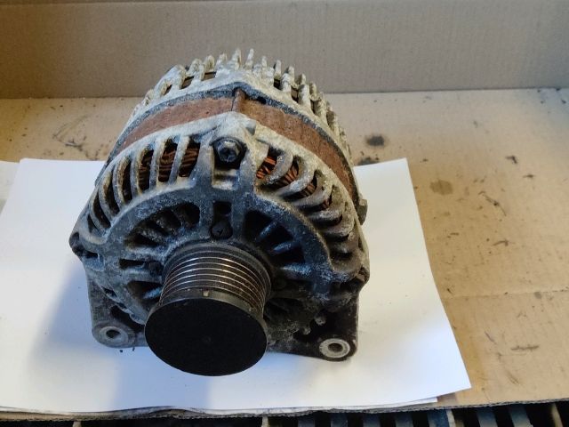 bontott RENAULT KOLEOS Generátor