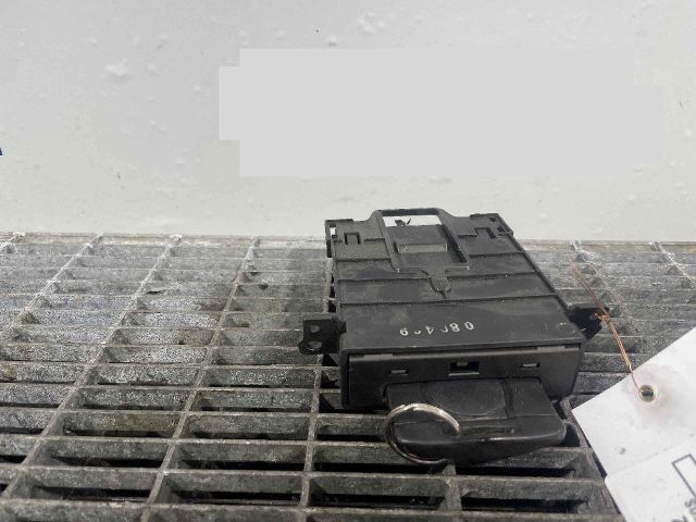 bontott RENAULT KOLEOS Gyújtáskapcsoló