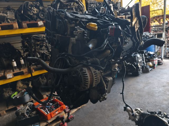 bontott RENAULT KOLEOS Komplett Motor (Segédberendezésekkel)