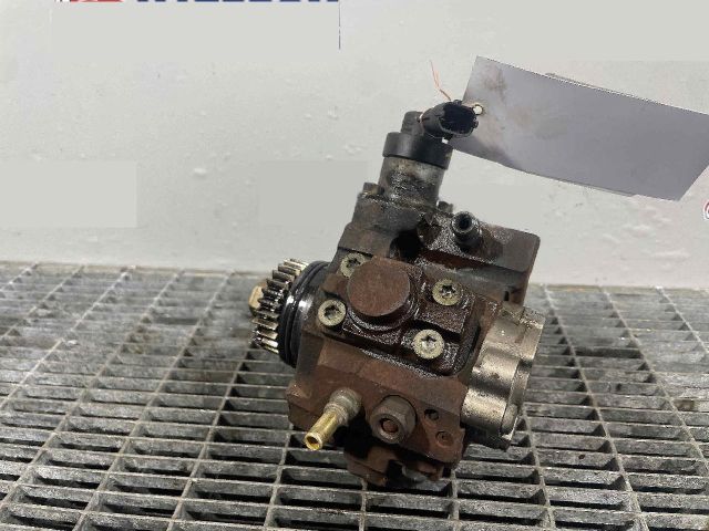 bontott RENAULT KOLEOS Nagynyomású Szivattyú