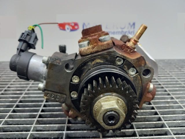 bontott RENAULT KOLEOS Nagynyomású Szivattyú