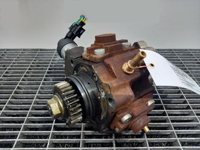 bontott RENAULT KOLEOS Nagynyomású Szivattyú