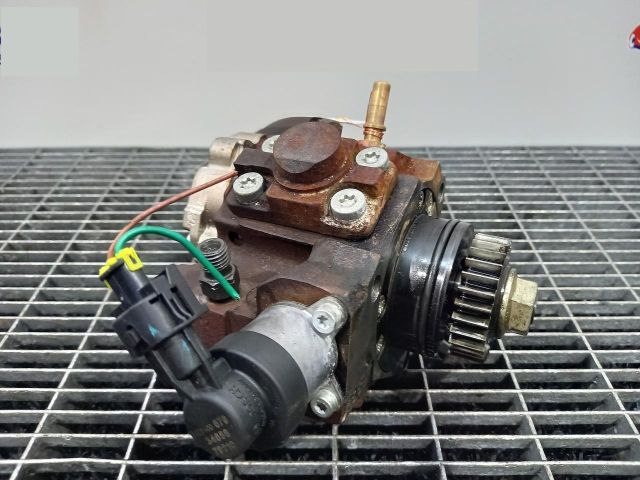 bontott RENAULT KOLEOS Nagynyomású Szivattyú