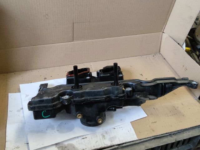 bontott RENAULT KOLEOS Szelepfedél