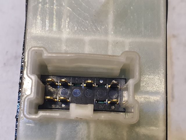 bontott RENAULT KOLEOS Ablakemelő Kapcsoló Négyes / Kettes