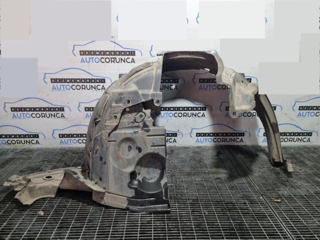 bontott RENAULT KOLEOS Bal első Dobbetét (Kerékjárati, Műanyag)