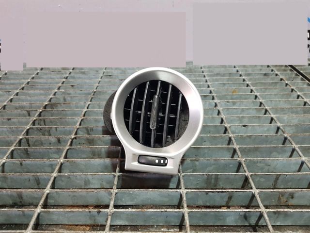 bontott RENAULT KOLEOS Bal Szellőző