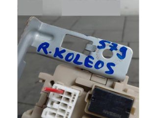 bontott RENAULT KOLEOS Biztosítéktábla Csomagtér