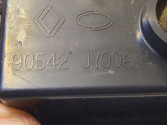 bontott RENAULT KOLEOS Csomagtérajtó Kilincs