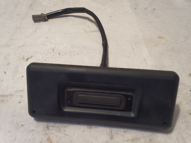 bontott RENAULT KOLEOS Csomagtérajtó Kilincs