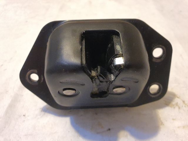 bontott RENAULT KOLEOS Csomagtérajtó Zárszerkezet