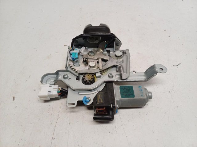 bontott RENAULT KOLEOS Csomagtérajtó Zárszerkezet