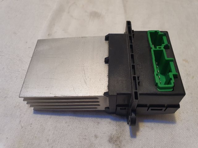 bontott RENAULT KOLEOS Előtét Ellenállás Fűtőmotor