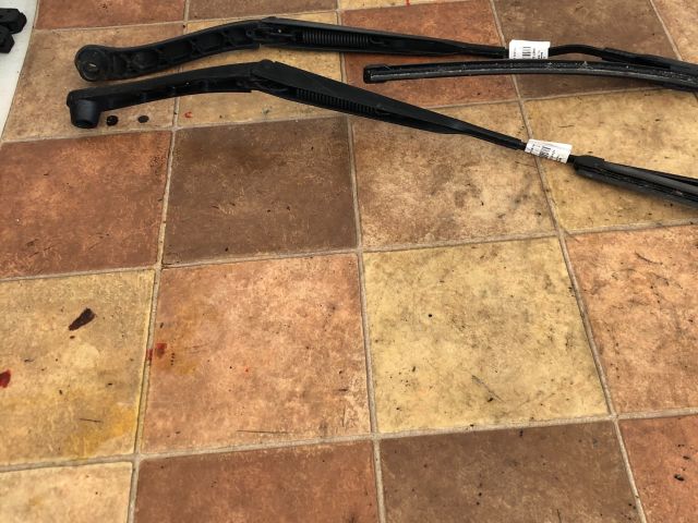 bontott RENAULT KOLEOS Első Ablaktörlő Kar