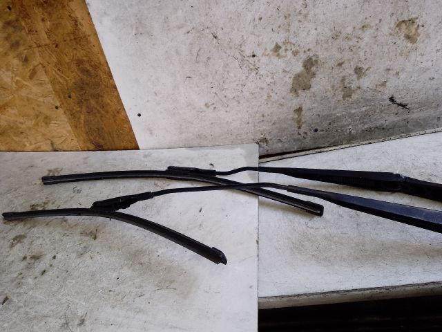 bontott RENAULT KOLEOS Első Ablaktörlő Kar