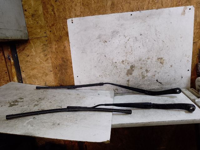 bontott RENAULT KOLEOS Első Ablaktörlő Kar