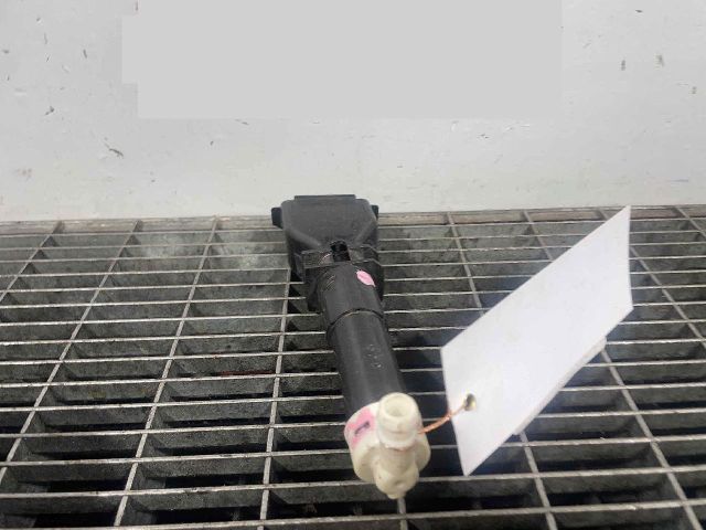 bontott RENAULT KOLEOS Fényszórómosó Szivattyú