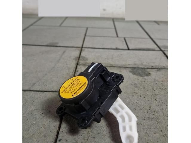 bontott RENAULT KOLEOS Fűtés Állító Motor