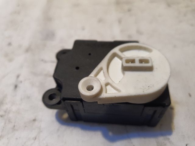 bontott RENAULT KOLEOS Fűtés Állító Motor