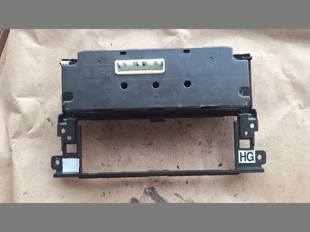 bontott RENAULT KOLEOS Fűtéskapcsoló (digit klímás)