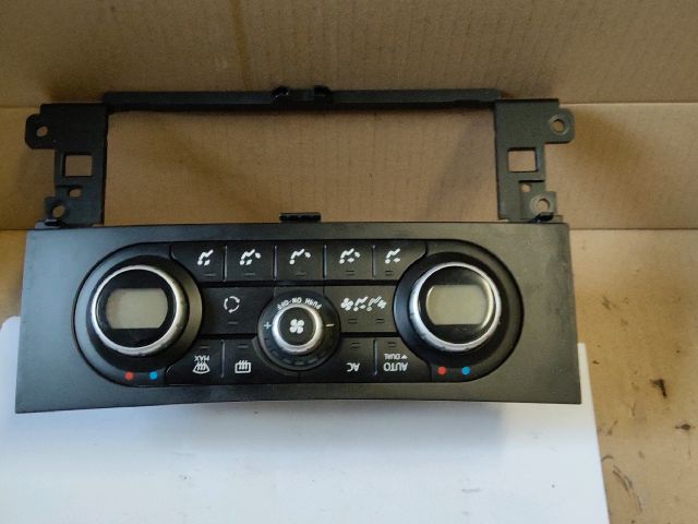 bontott RENAULT KOLEOS Fűtéskapcsoló (digit klímás)