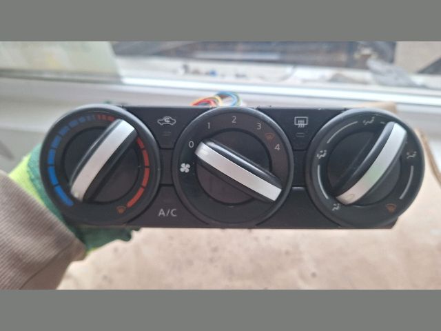 bontott RENAULT KOLEOS Fűtéskapcsoló (manuális klímás)