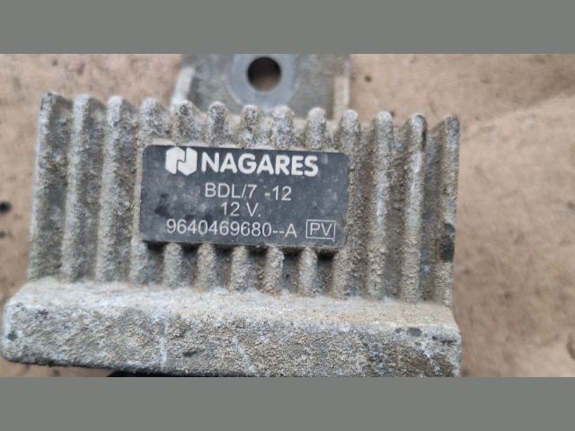 bontott RENAULT KOLEOS Izzító Relé