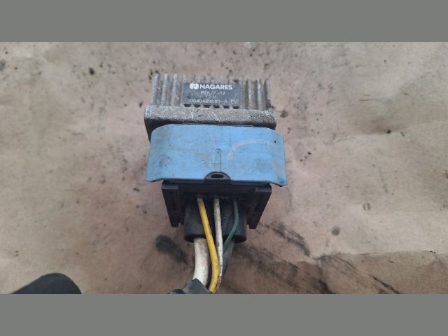 bontott RENAULT KOLEOS Izzító Relé