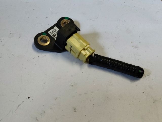 bontott RENAULT KOLEOS Jobb első Oldal Ütközés Érzékelő