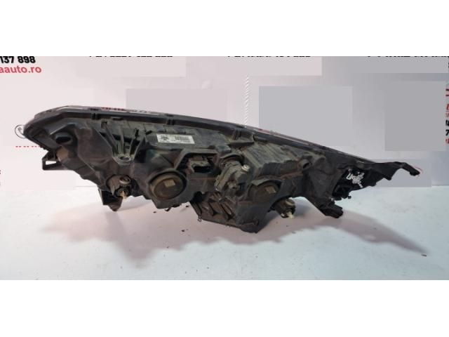 bontott RENAULT KOLEOS Jobb Fényszóró