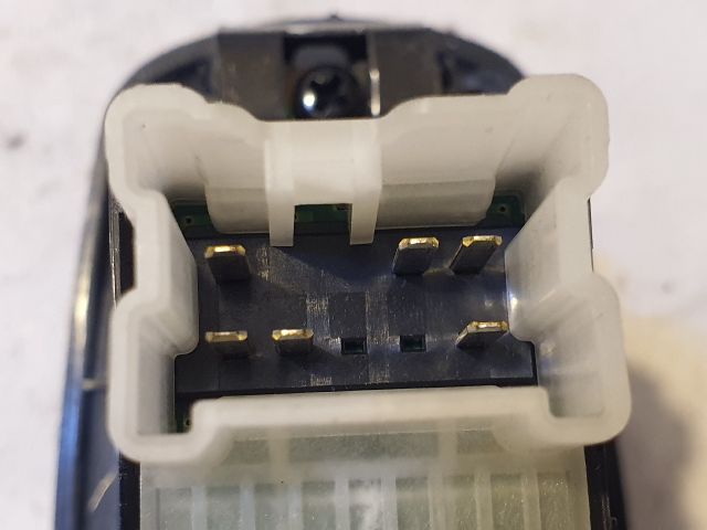 bontott RENAULT KOLEOS Jobb hátsó Ablakemelő Kapcsoló