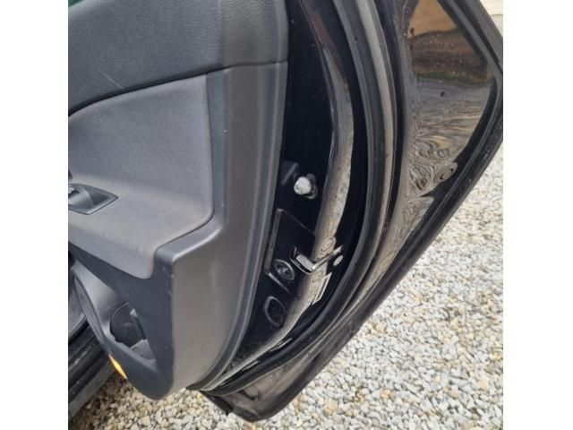 bontott RENAULT KOLEOS Jobb hátsó Ajtó (Üres lemez)