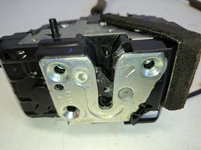 bontott RENAULT KOLEOS Jobb hátsó Ajtózár