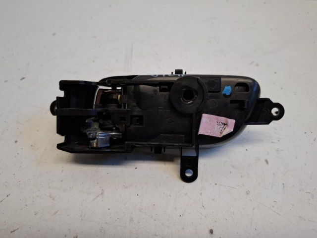 bontott RENAULT KOLEOS Jobb hátsó Belső Kilincs