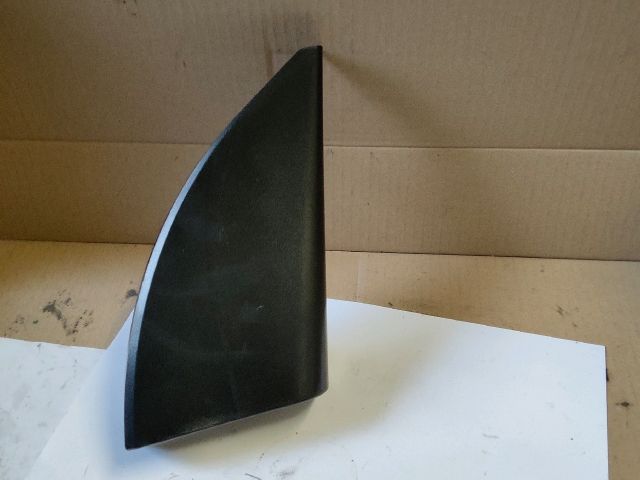 bontott RENAULT KOLEOS Jobb Sárvédő Csavar Burkolat