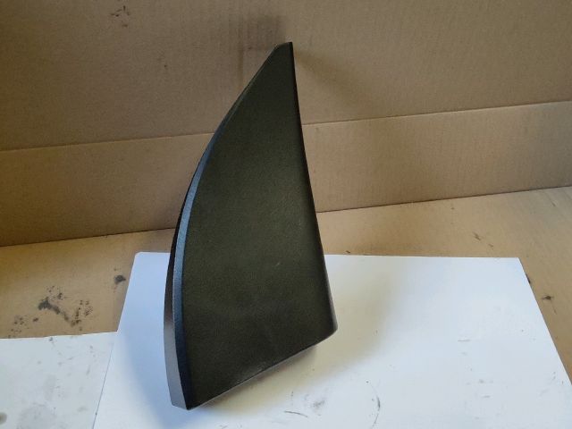 bontott RENAULT KOLEOS Jobb Sárvédő Csavar Burkolat