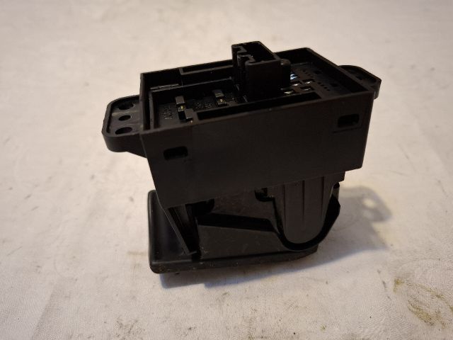 bontott RENAULT KOLEOS Kézifék Kapcsoló