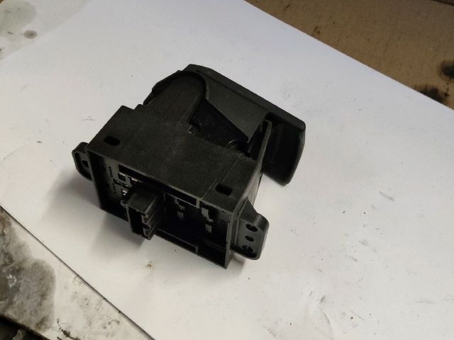 bontott RENAULT KOLEOS Kézifék Kapcsoló