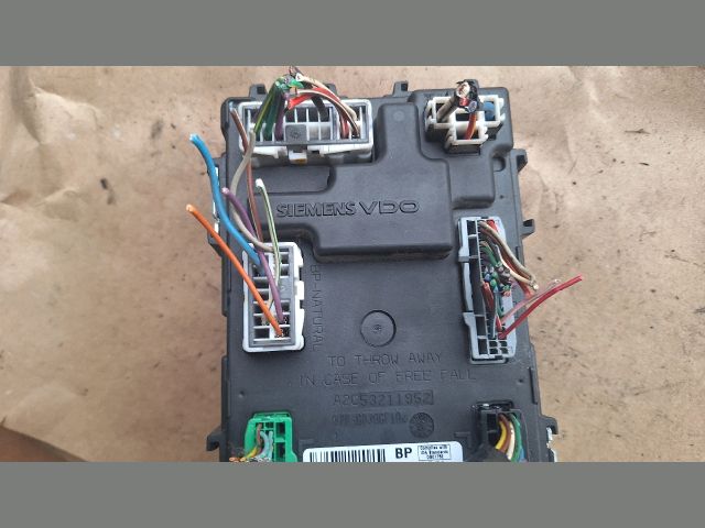 bontott RENAULT KOLEOS Komfort Elektronika