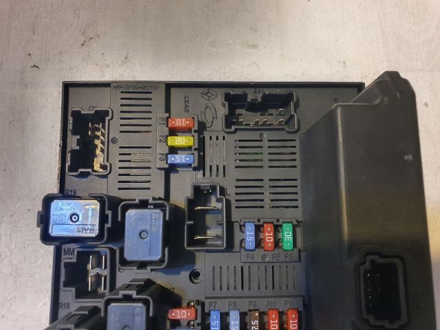 bontott RENAULT KOLEOS Komfort Elektronika