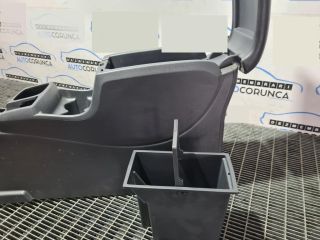 bontott RENAULT KOLEOS Könyöklő