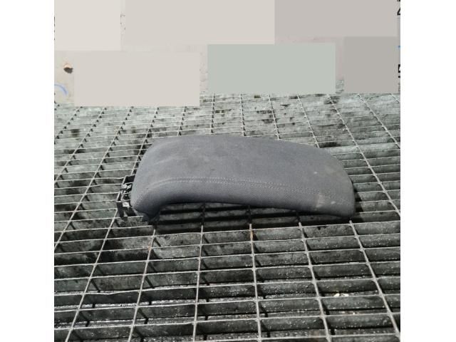 bontott RENAULT KOLEOS Könyöklő