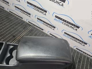 bontott RENAULT KOLEOS Könyöklő