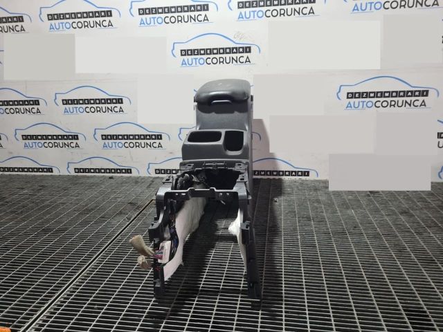 bontott RENAULT KOLEOS Könyöklő