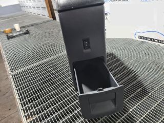 bontott RENAULT KOLEOS Könyöklő