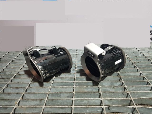 bontott RENAULT KOLEOS Középső Szellőző