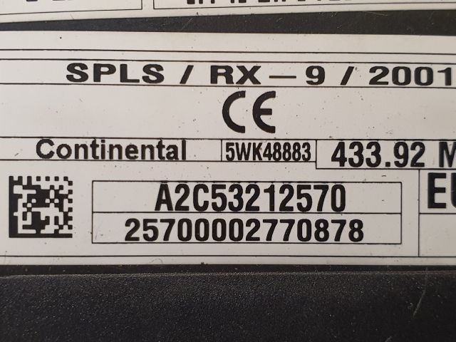 bontott RENAULT KOLEOS Kulcs Nélküli Nyitás Jeladó